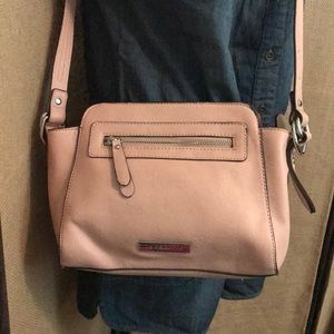 Crossbody Bag by Liz Claiborne in dusty pink